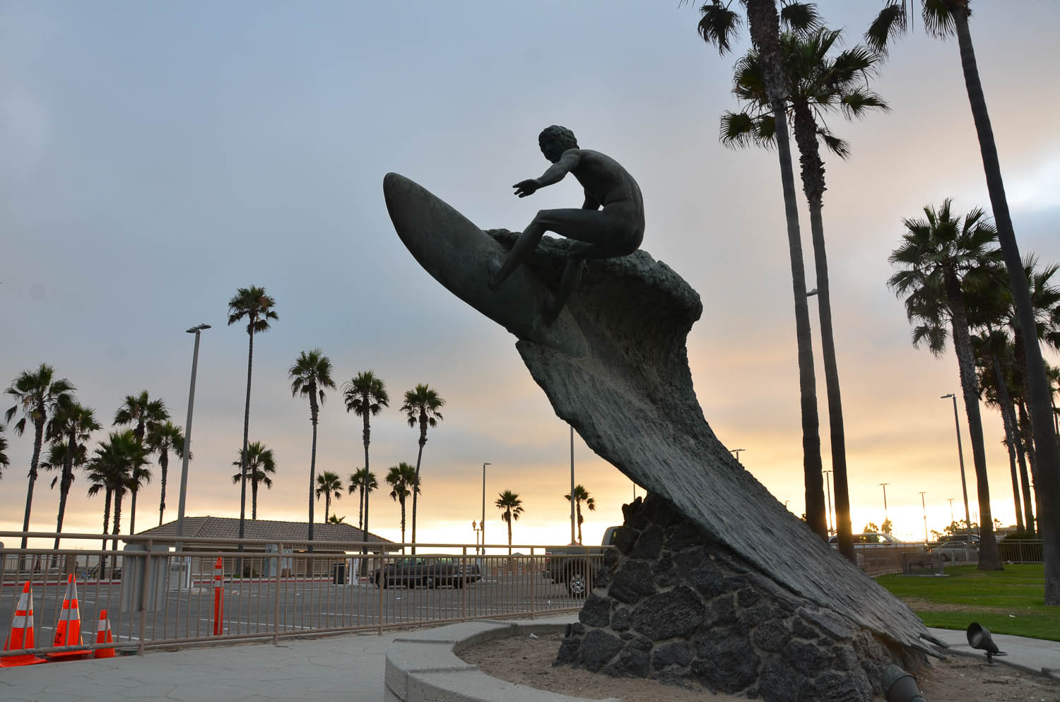 Surf-Sculpture-Huntington-Beach